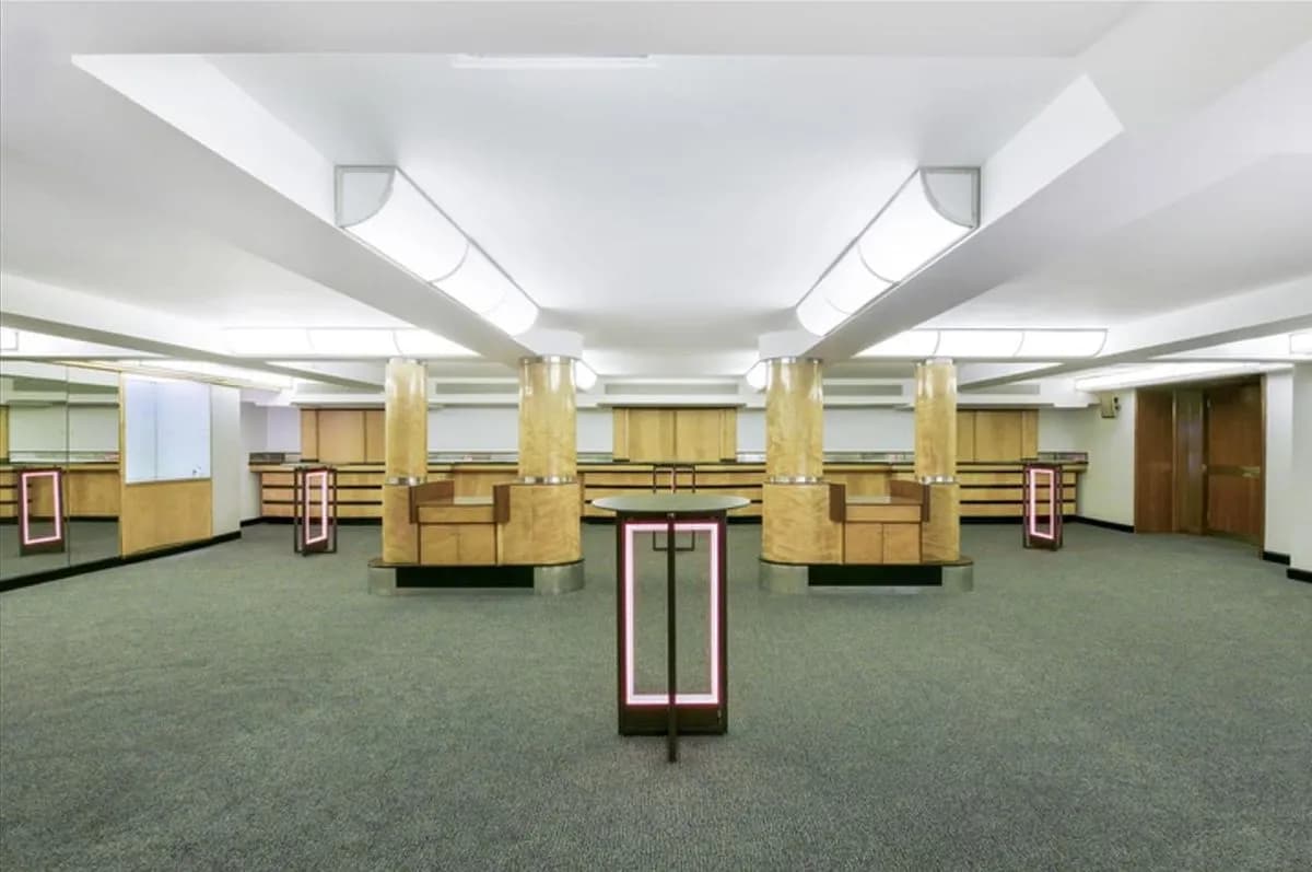 The Manhattan Room - The Savoy, A Fairmont Managed Hotel