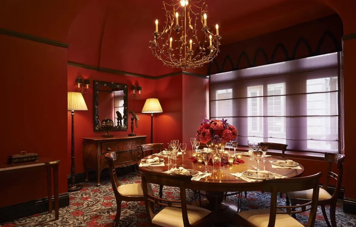 The Sorcerer - The Savoy, A Fairmont Managed Hotel