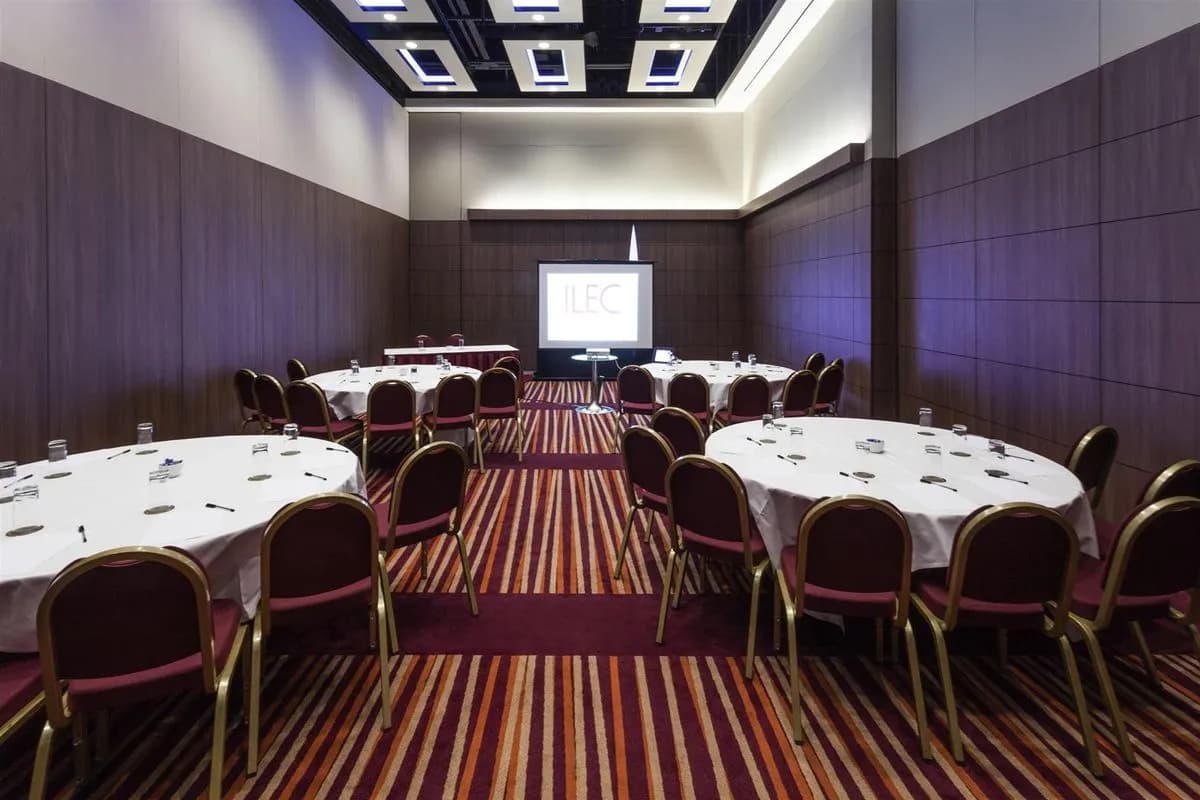 London Suite 2 - Mercure London Earls Court Hotel & Conference Centre