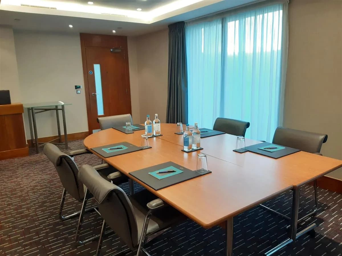 Cairo - Sofitel London Heathrow