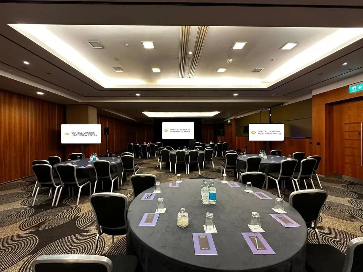 Arora (4-7) - Sofitel London Heathrow