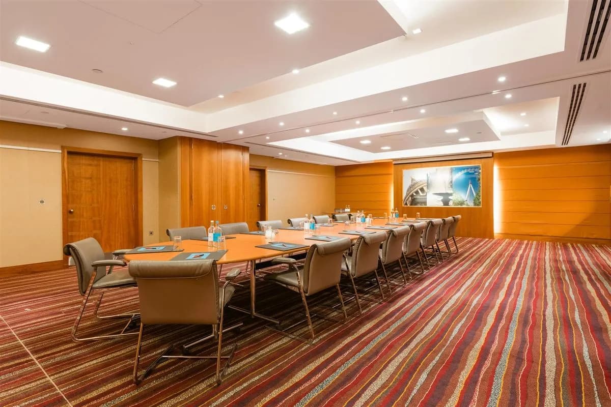 London 2 - Sofitel London Heathrow