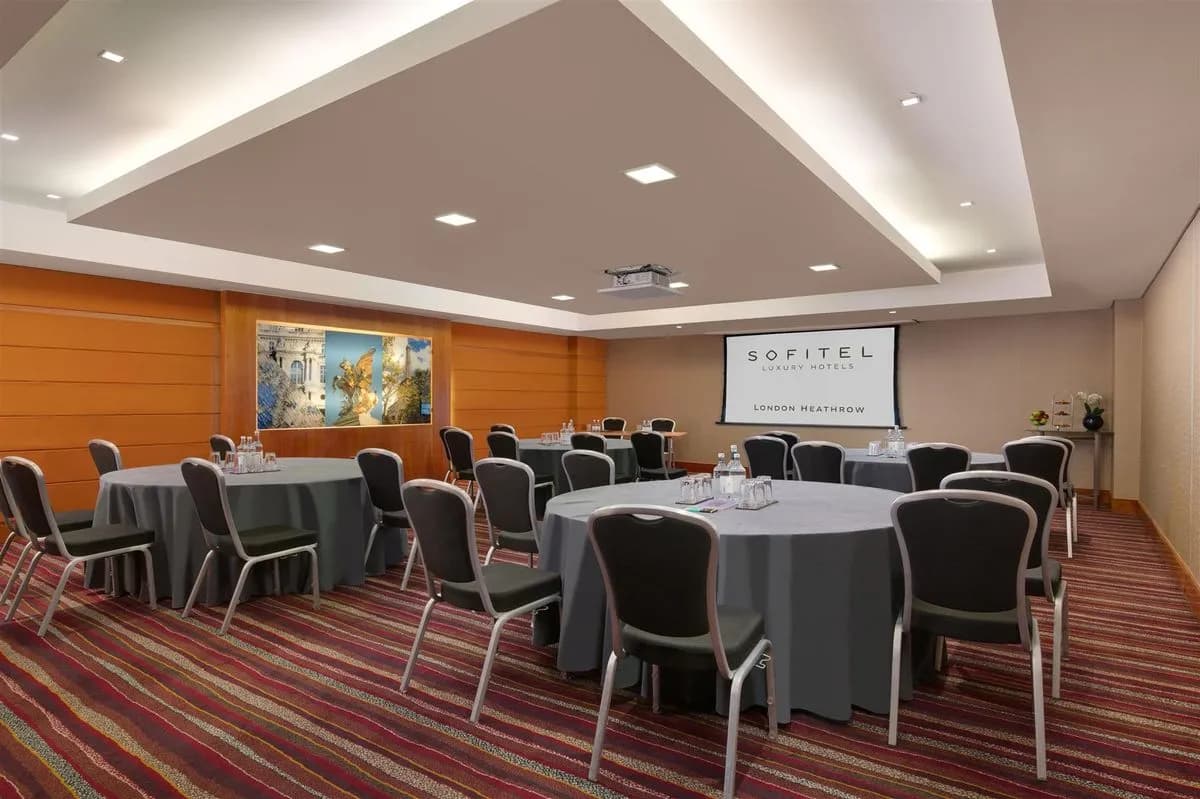 Paris - Sofitel London Heathrow