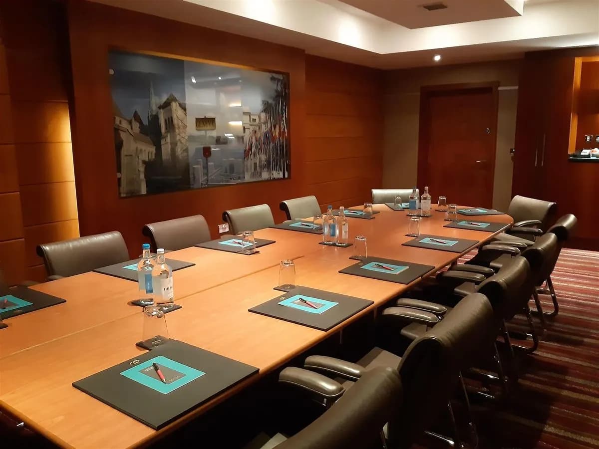 Geneva - Sofitel London Heathrow