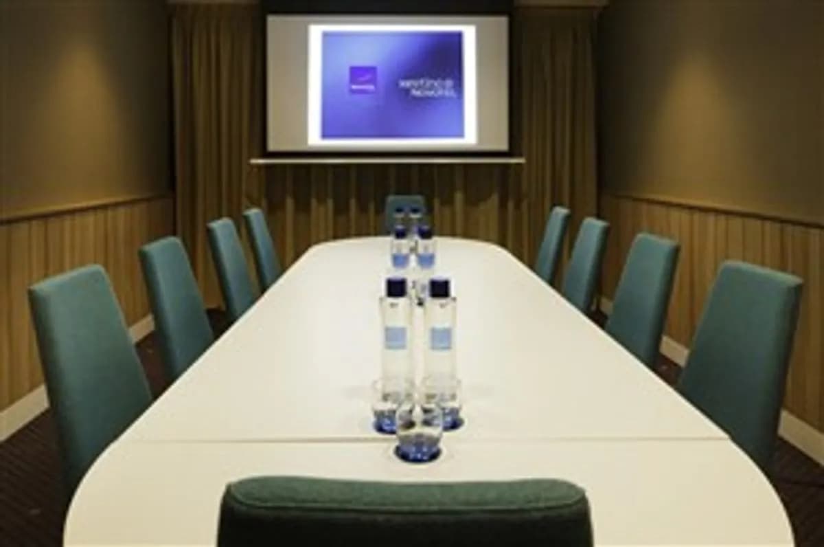 Abbots - Novotel London Blackfriars