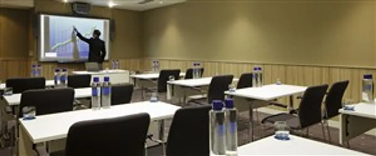 Bishops - Novotel London Blackfriars