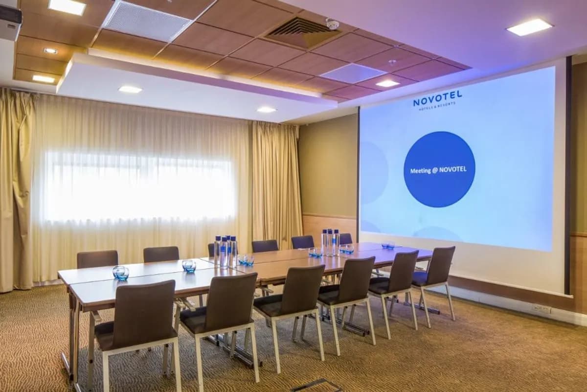 Sheldon 1 - Novotel London Paddington