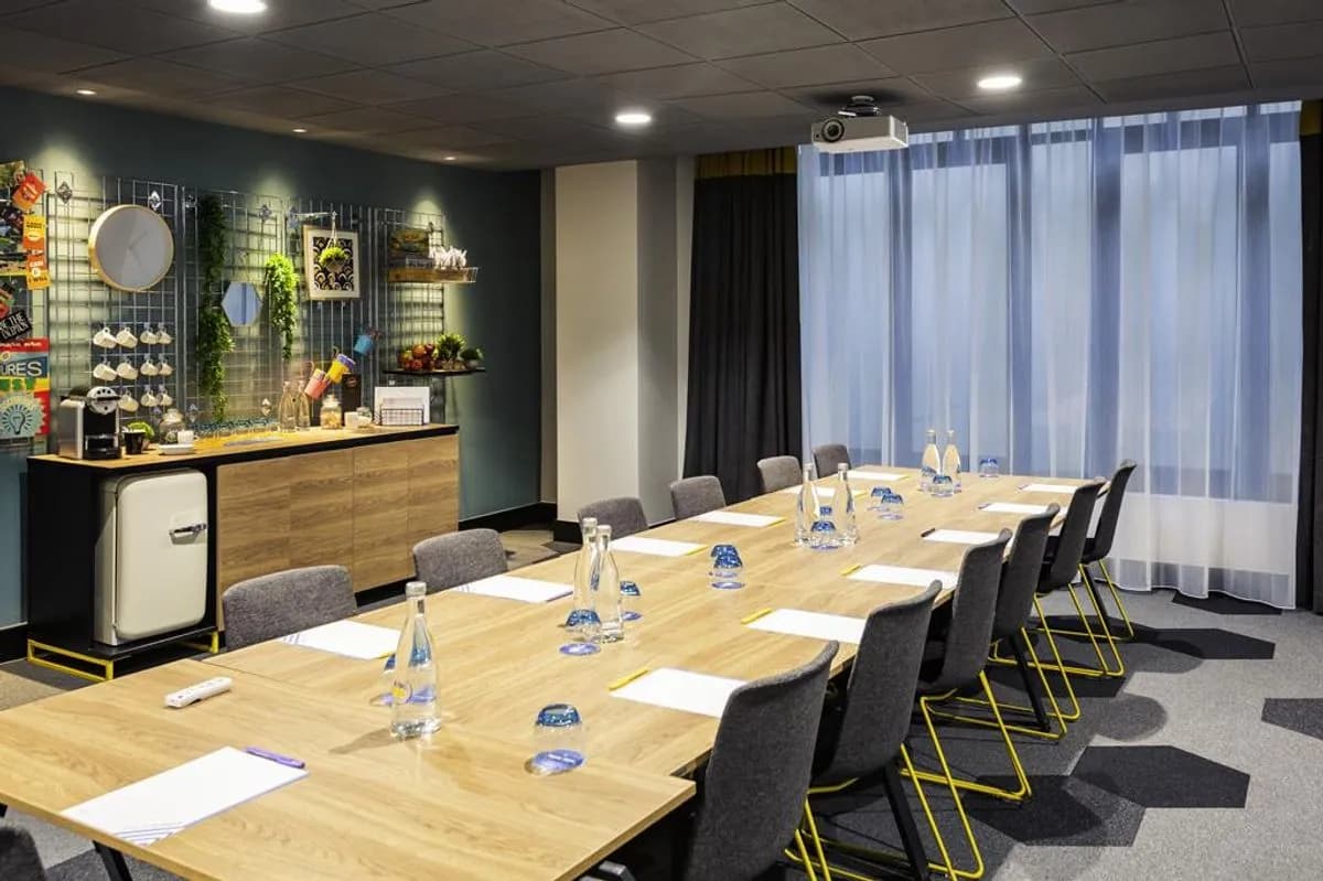 BARBICAN - Novotel London Tower Bridge Hotel