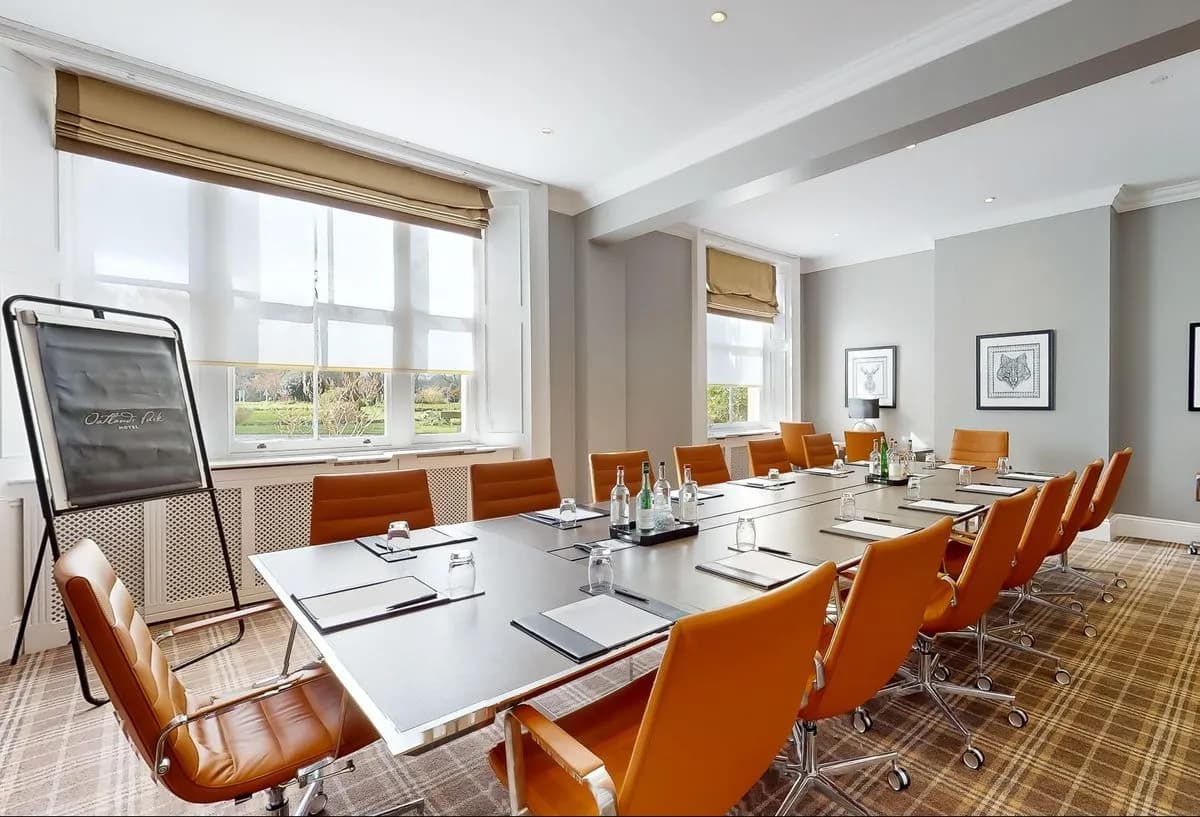 Cedar Room - Oatlands Park Hotel