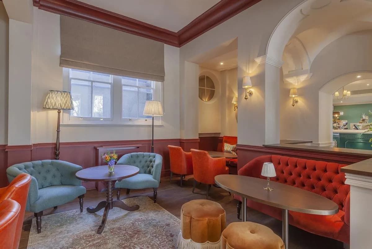 144 Snug - Richmond Hill Hotel