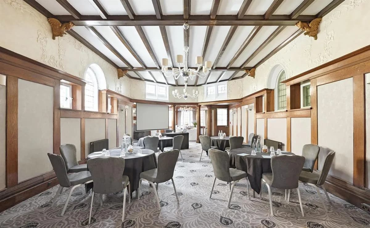 Oak - Richmond Hill Hotel