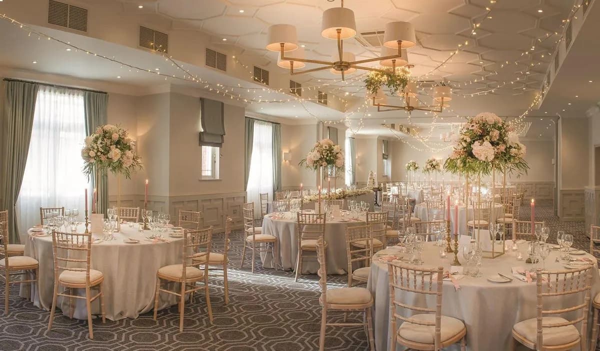 Evelyn suite - Wotton House