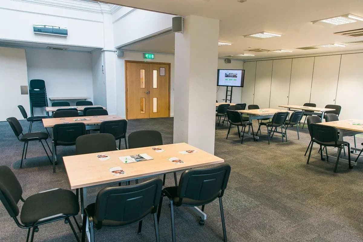 Seminar Room 5 - Resource for London