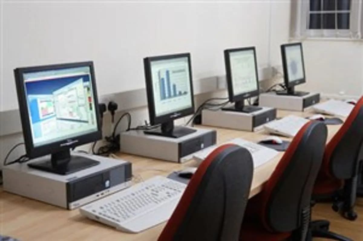 E-Learning Suite - W12 Conferences