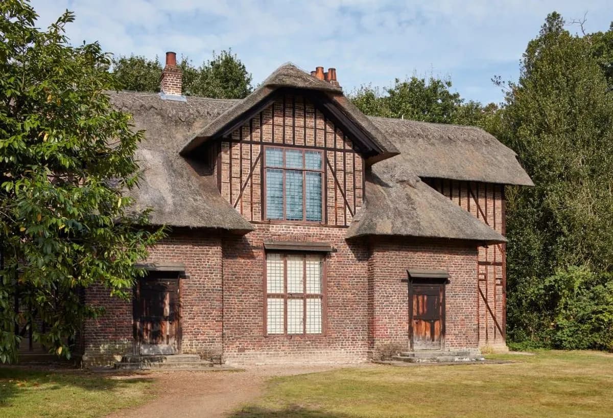 Queen Charlotte’s Cottage - Kew Palace