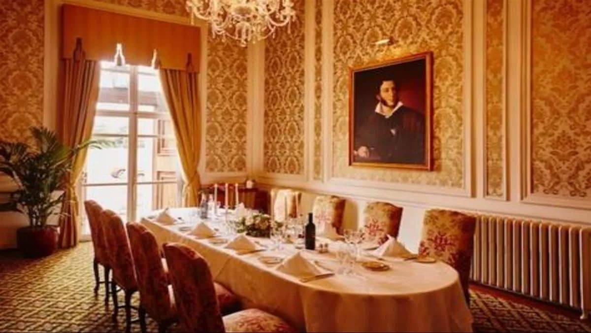 Pushkin - Luton Hoo Hotel, Golf & Spa