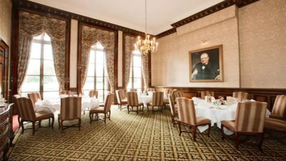 Churchill Room - Luton Hoo Hotel, Golf & Spa