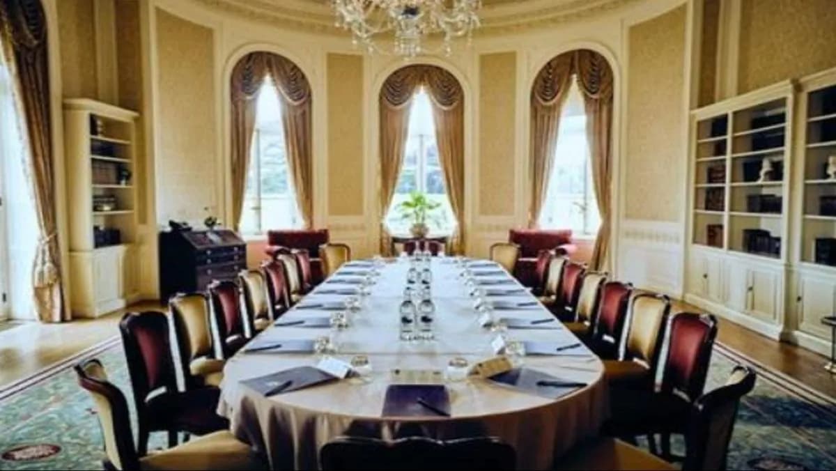 Library - Luton Hoo Hotel, Golf & Spa