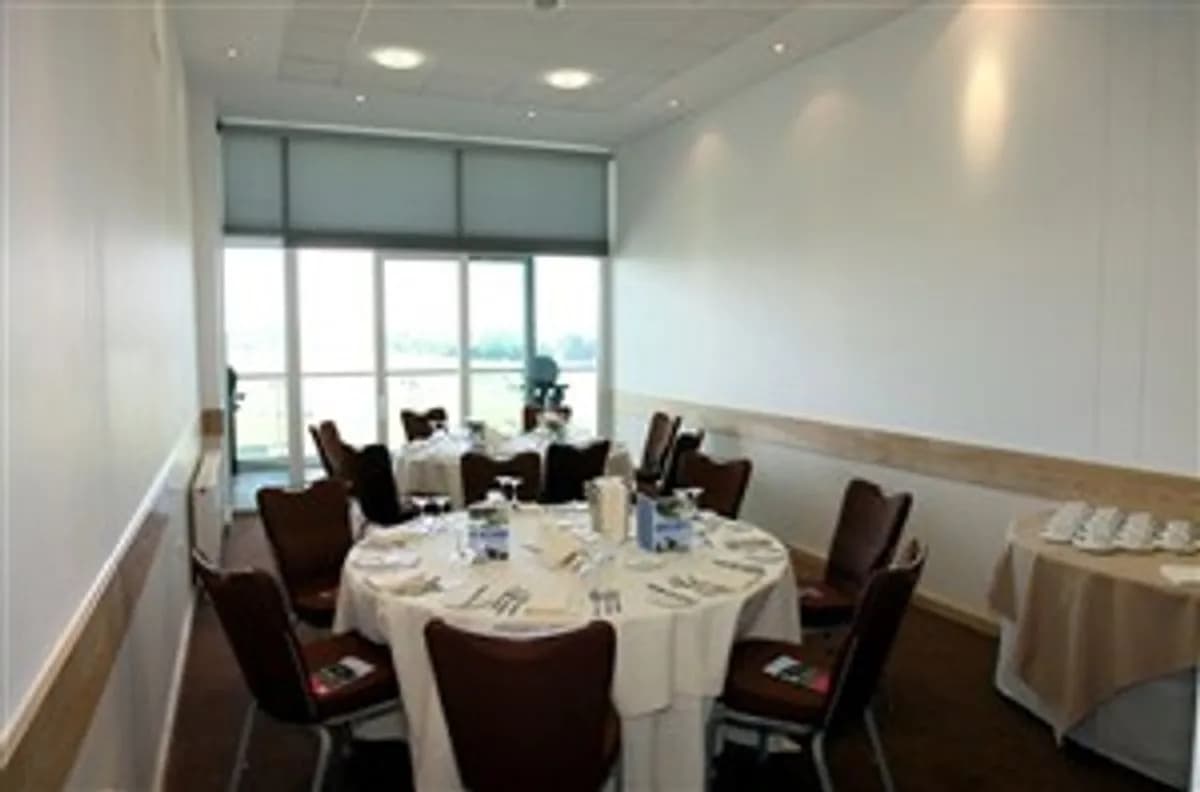 Single Box, Duchess Stand - Epsom Downs Racecourse