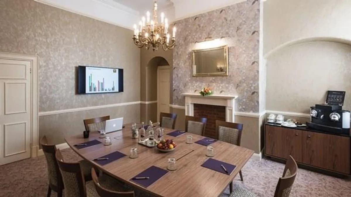 The Windlesham Suite - Tylney Hall