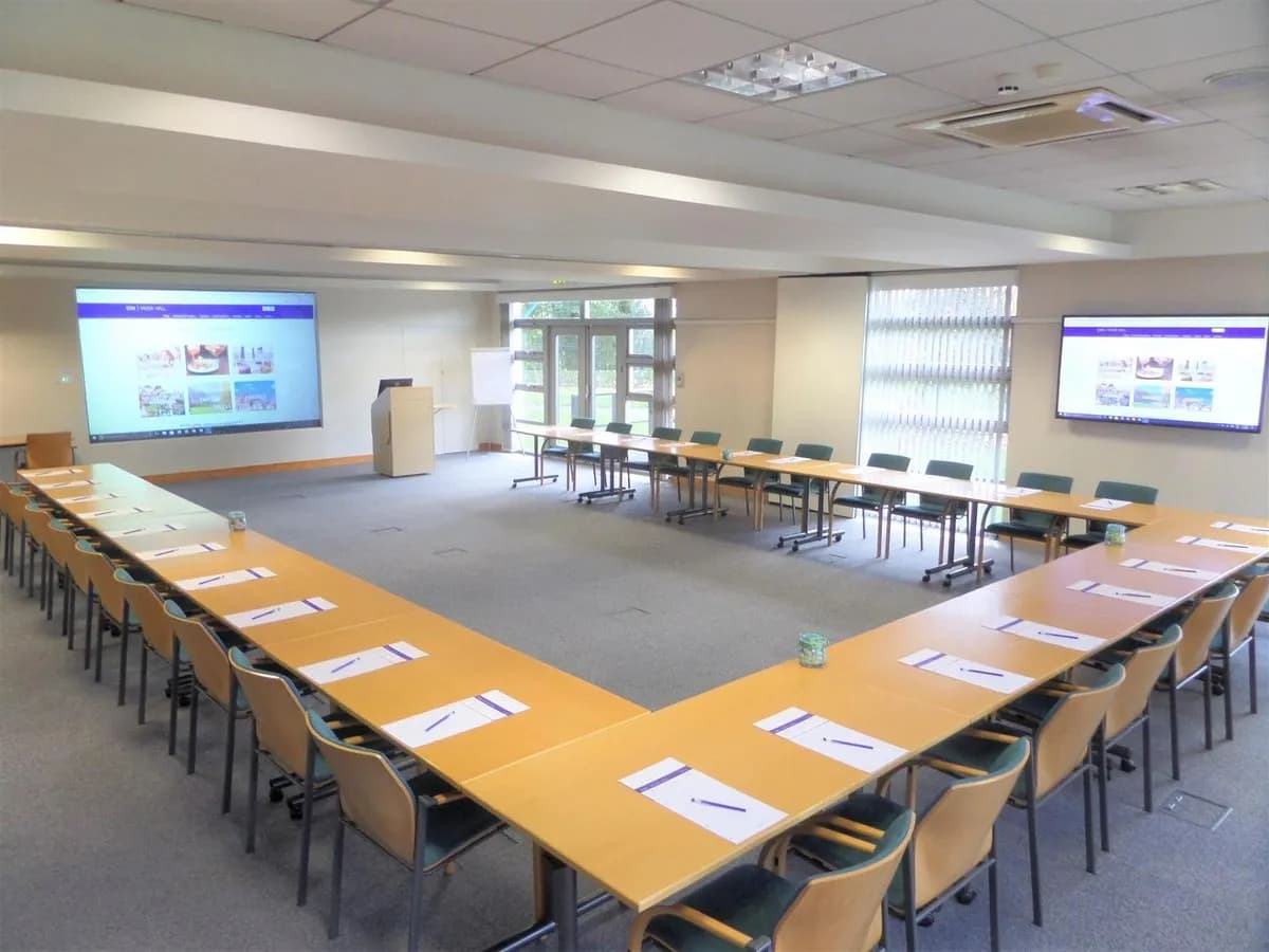 Berks 7+8 - CIM Business Centre
