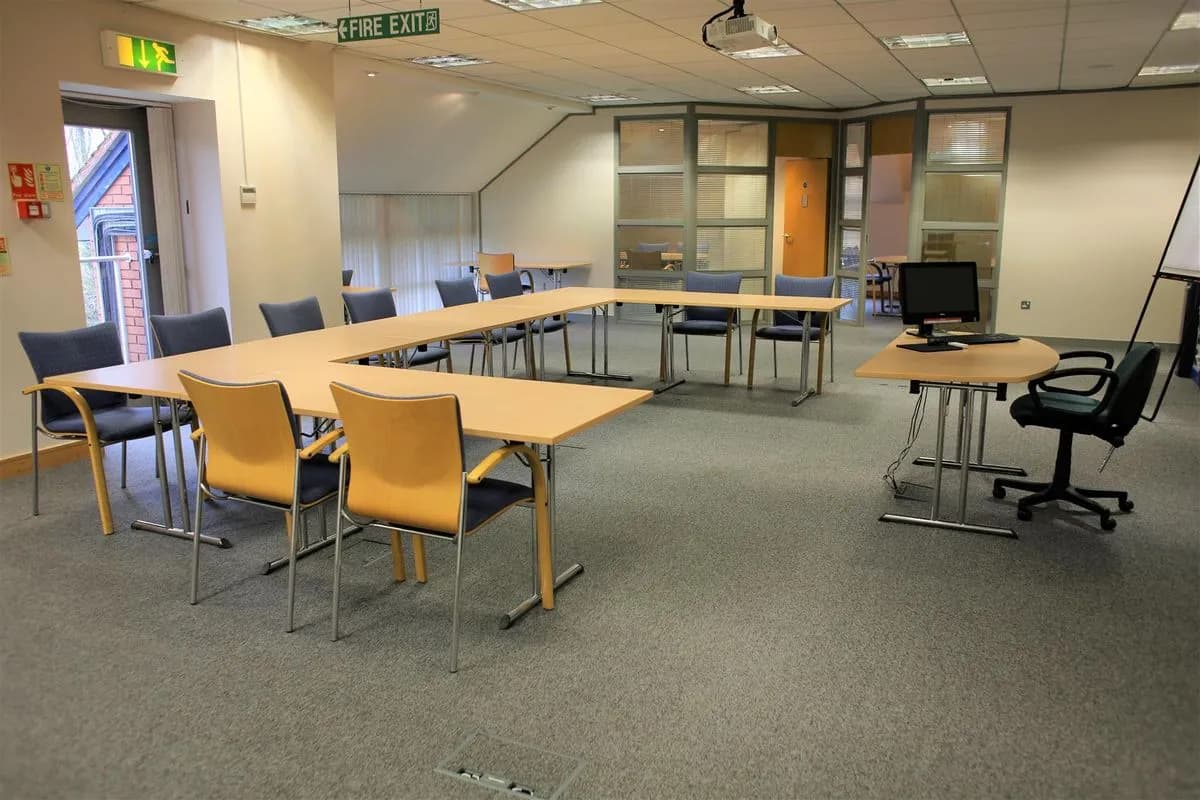 Berkshire 9 - CIM Business Centre