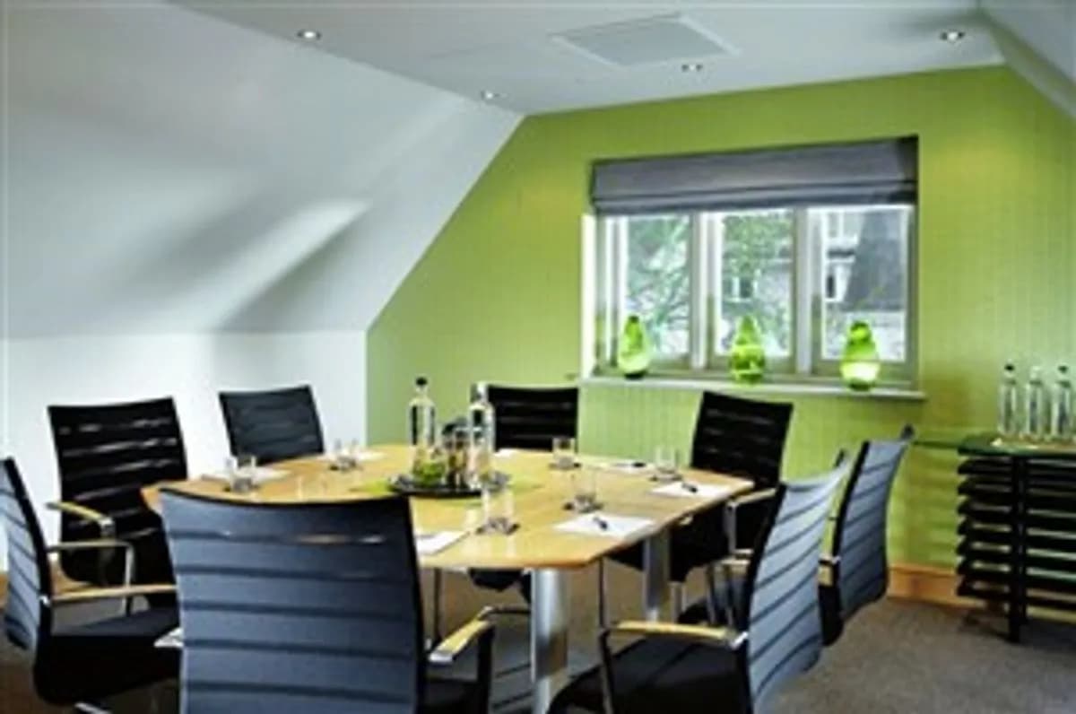 The Hub - Rowhill Grange Hotel & Utopia Spa