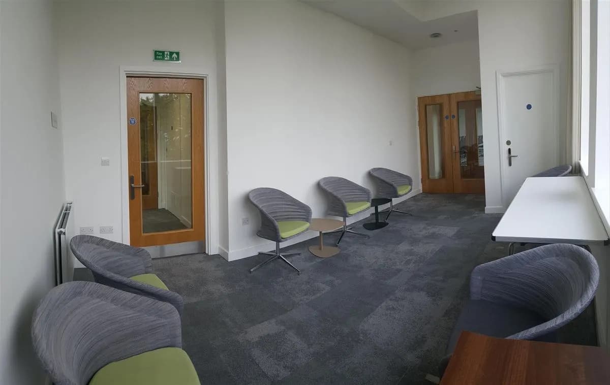 Maple Ante Room - Elm Grove Conference Centre - Roehampton Venues