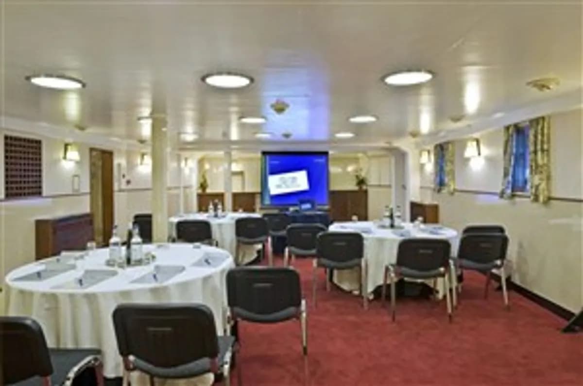 Wardroom and Ante Room - HMS Belfast