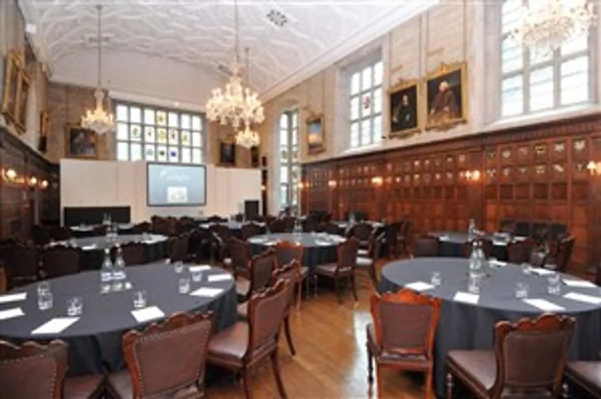 Banqueting Hall - Ironmongers" Hall
