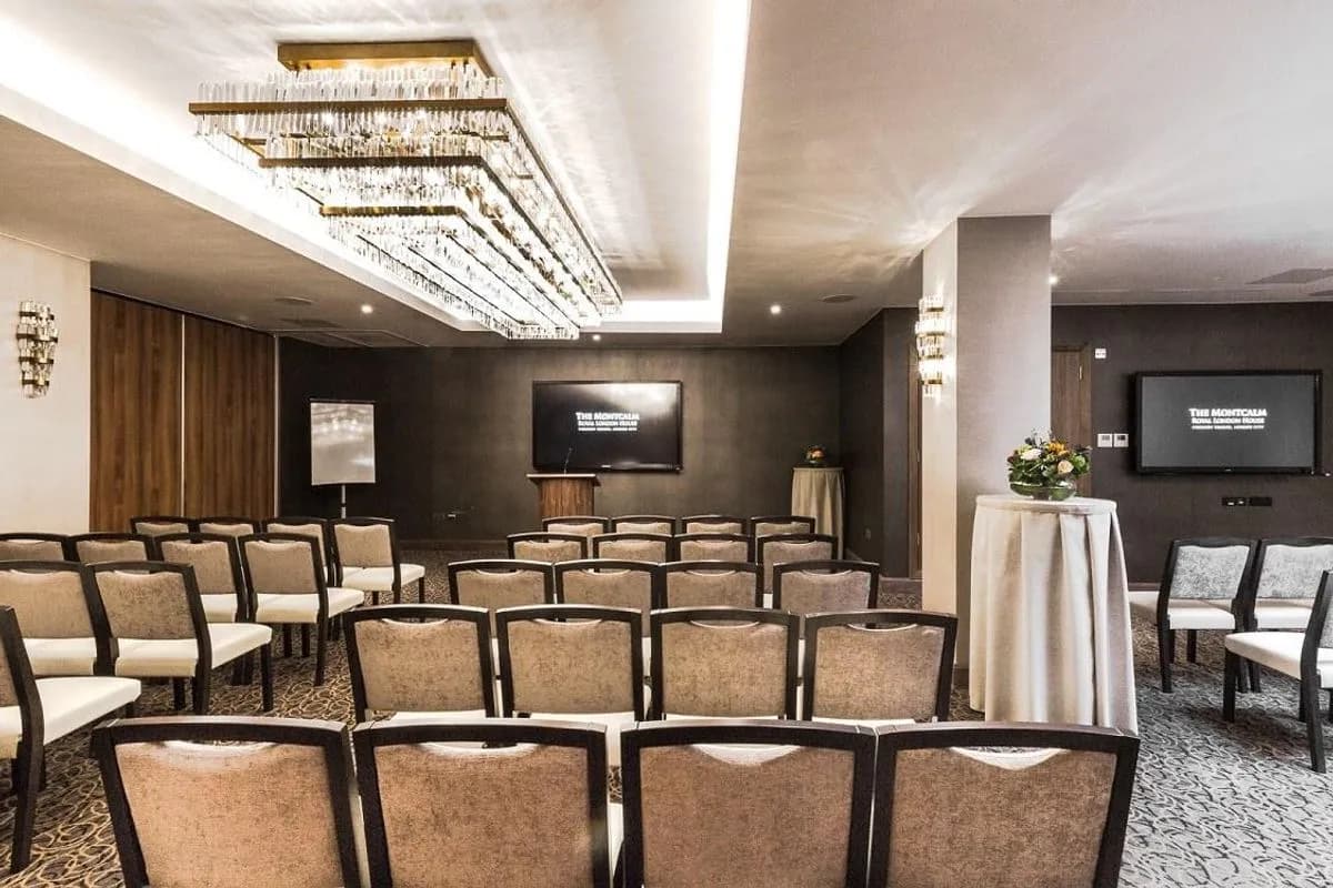 Finsbury 1 - Montcalm Royal London House - City Of London