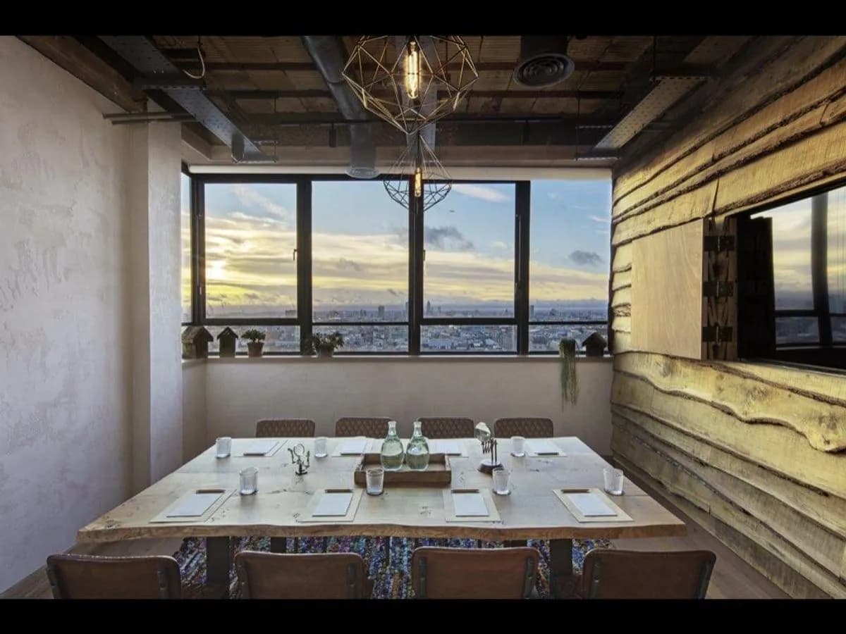 Oak (PDR) - Treehouse Hotel London