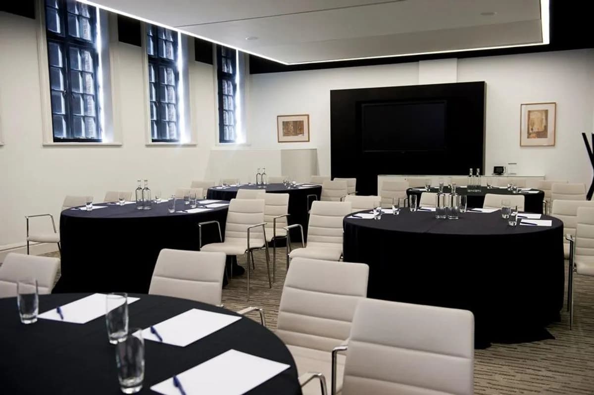 Ground Floor Meeting Room 4 - 30 Euston Square