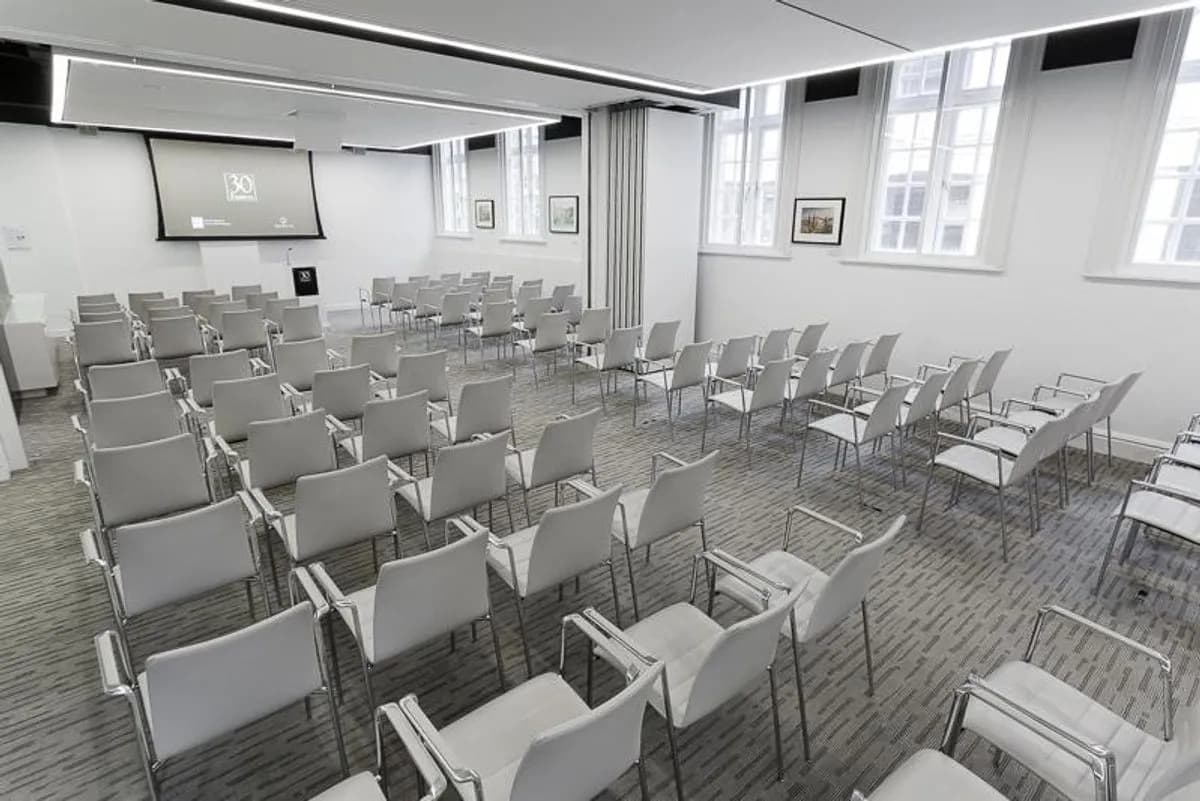 Ground Floor Meeting Room 4.5 - 30 Euston Square