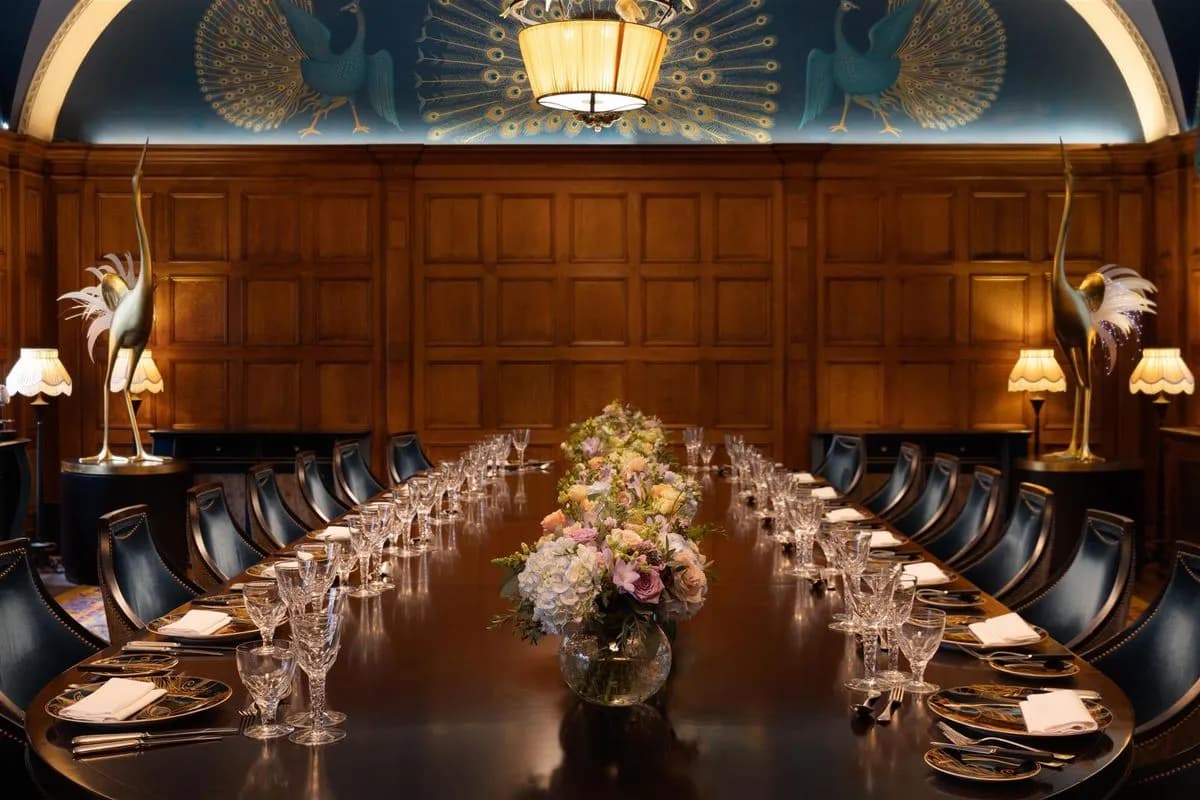 The Committee Room - L'oscar London Hotel