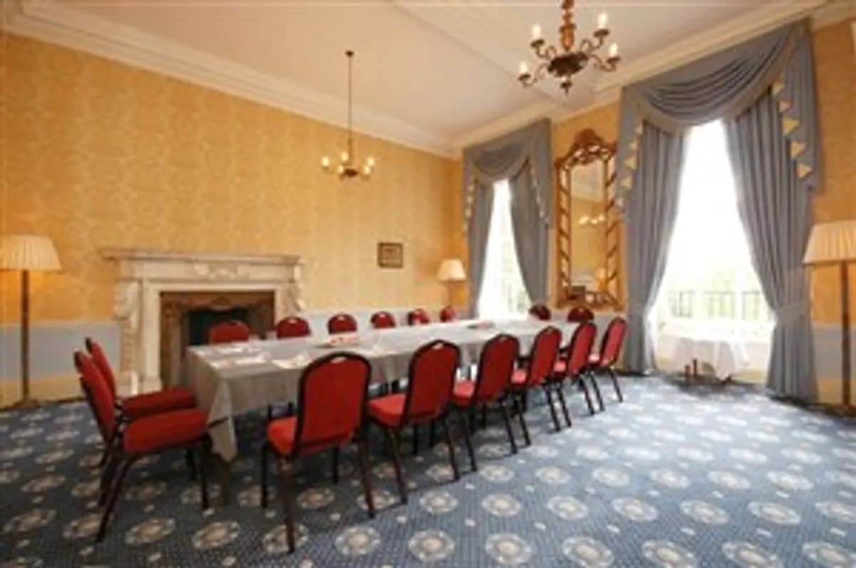 The Rutland Room - Royal Overseas League
