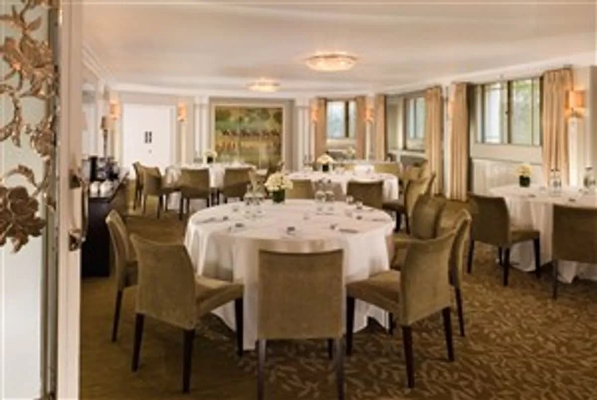Park suite Left - The Dorchester, Dorchester Collection