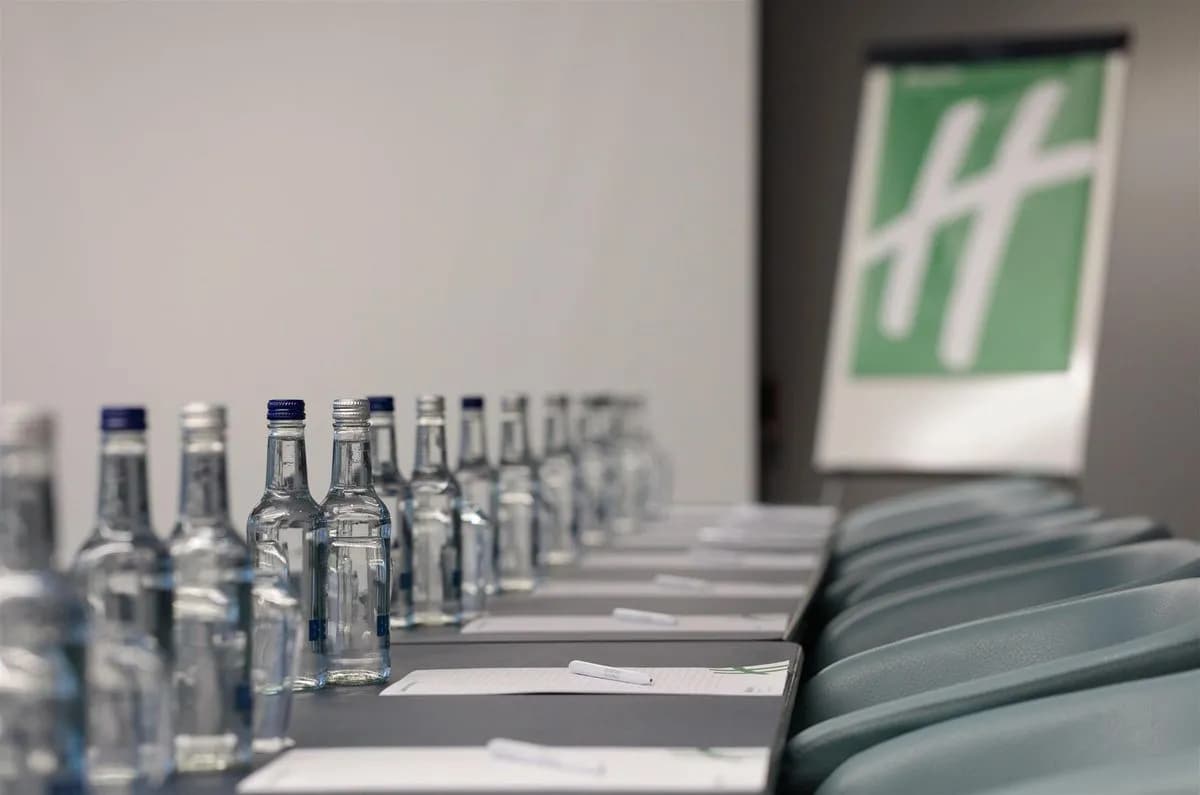 Europa 1 - Holiday Inn London - Heathrow Bath Road