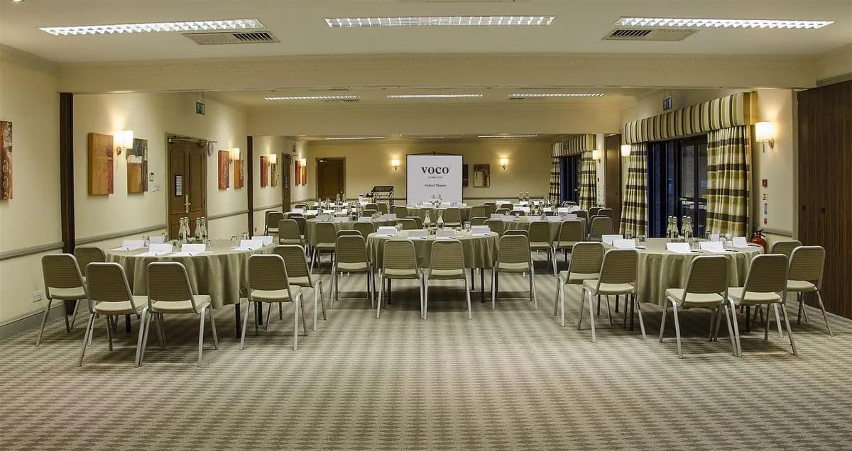 Headington - voco Oxford Thames, an IHG Hotel