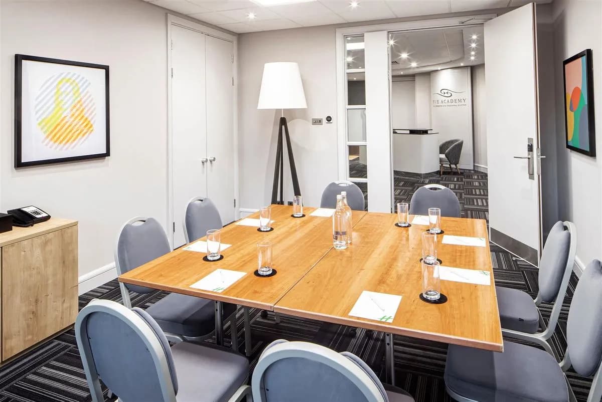 Olivier Suite - Holiday Inn Aylesbury