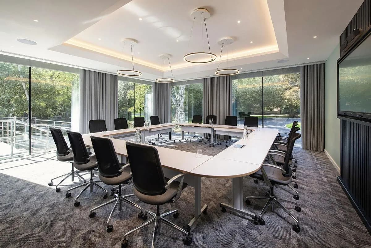 Green Room - Holiday Inn London-Shepperton