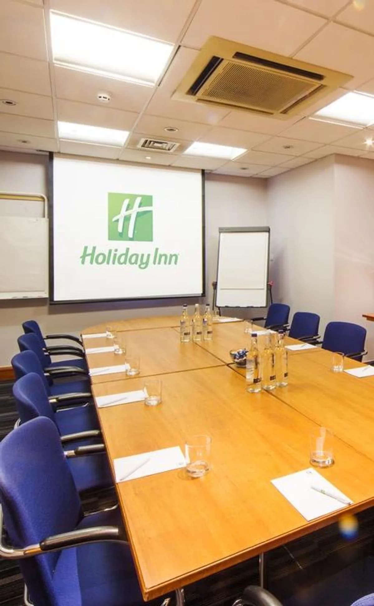 Columbia Room - Holiday Inn Reading-South M4, JCT.11