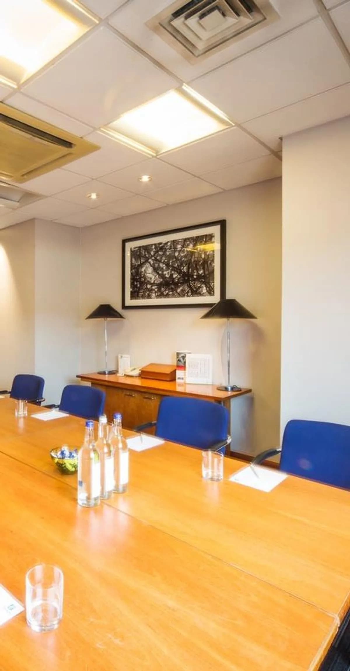 Voyager - Holiday Inn Reading-South M4, JCT.11