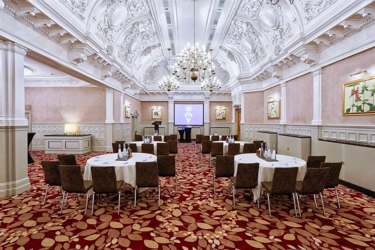 Cloister Suite - St. Ermin's Hotel, Autograph Collection