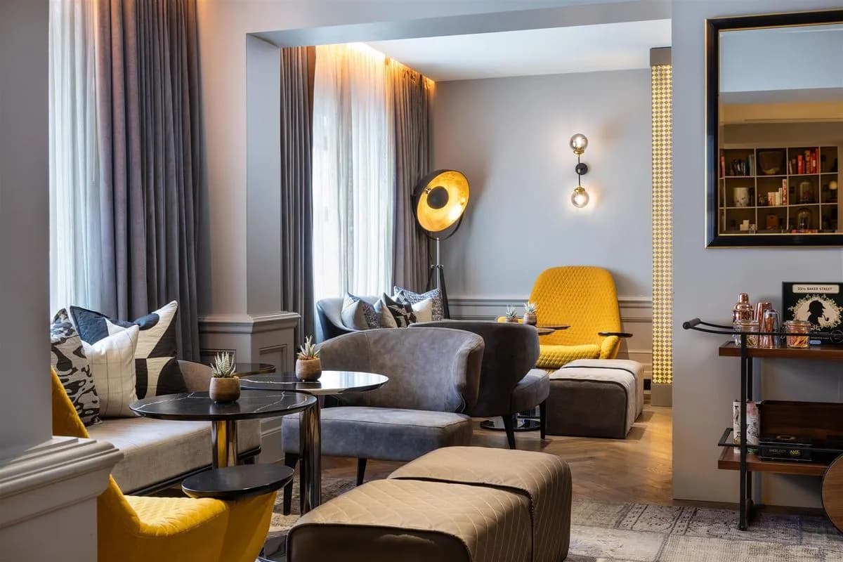 The Lounge - Holmes Hotel London
