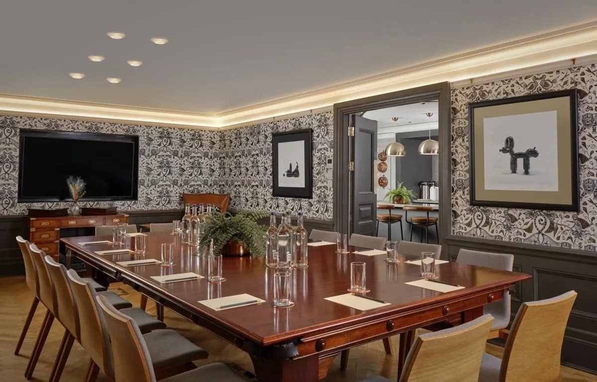 The Billiard Room - Holmes Hotel London