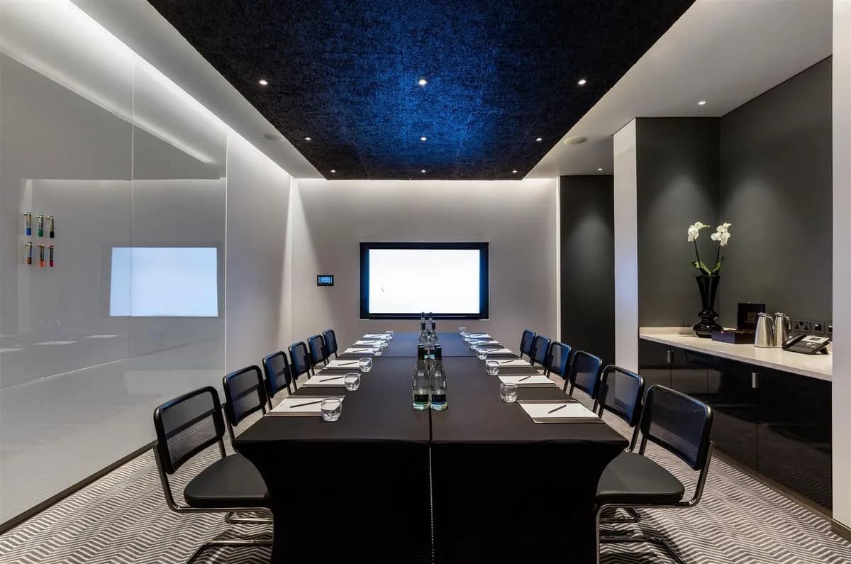 Private Room 4 - Radisson Blu Hotel, London Mercer Street