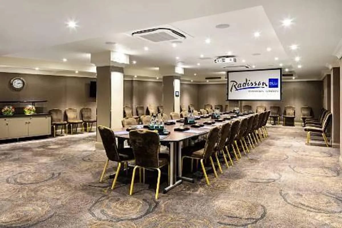 Private Room 12 - Radisson Blu Hotel, London Tottenham Court Road
