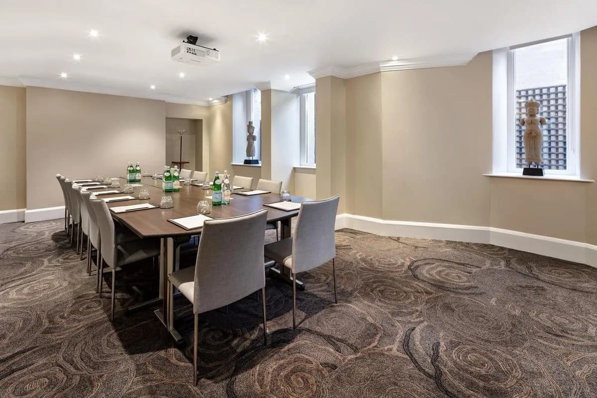 Private Room 14 - Radisson Blu Hotel, London Tottenham Court Road