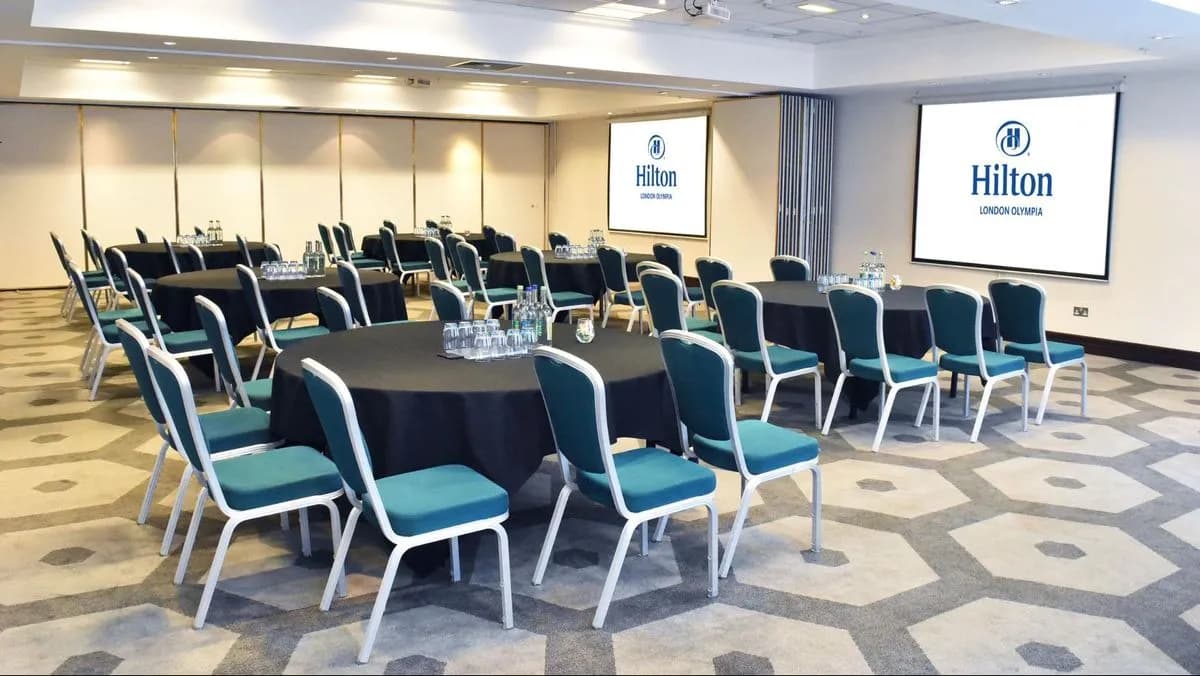Melbury/Bedford Suite - Hilton London Olympia